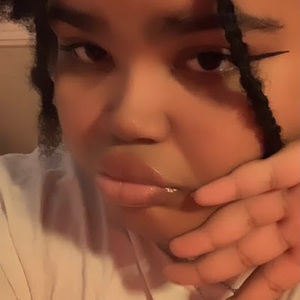 Meet your Posher, Dora